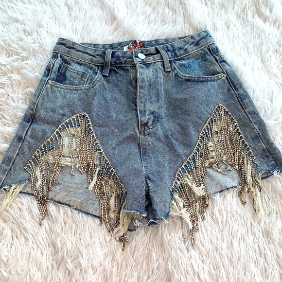La’ Ros Pants - La’ ROS DISTRESSED SPARKLY JEAN SHORTS